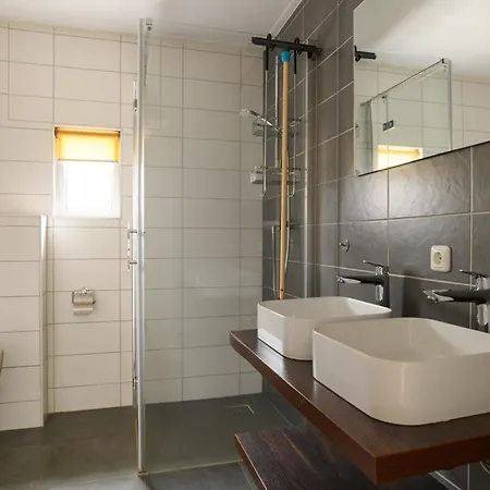 Dormio 4* Maastricht